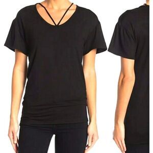 GO COUTURE Scoop Neck T-Shirt, Size M -